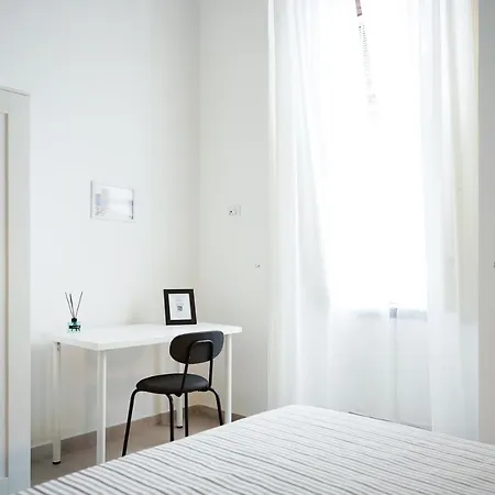 From To Vesuvius - Close To Pompeii, Herculaneum, And The Heart Of Naples * Torre del Greco