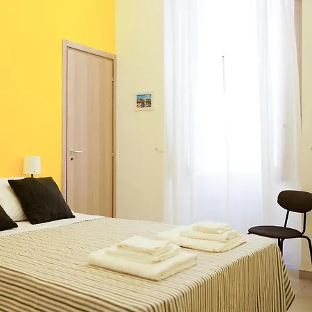 Guest house From To Vesuvius - Close To Pompeii, Herculaneum, And The Heart Of Naples Torre del Greco
